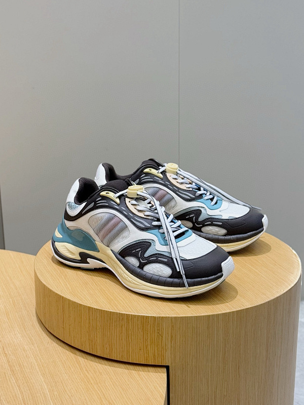 Gucci GG SNEAKERS ORIGINAL QUALITY-200746448