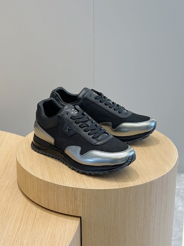 Louis Vuitton LV RUN AWAY SNEAKERS-168734983