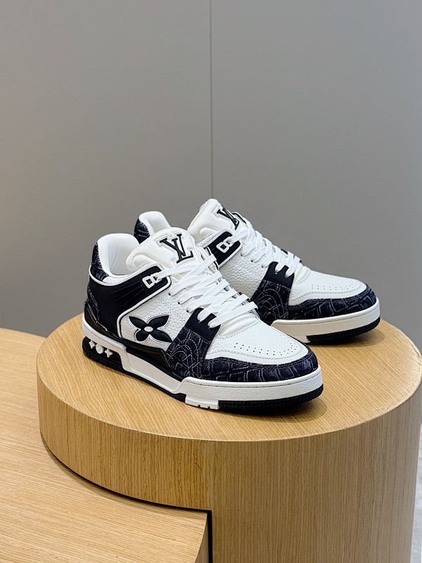 Louis Vuitton LV RAINER SNEAKERS ORIGINAL-190076051