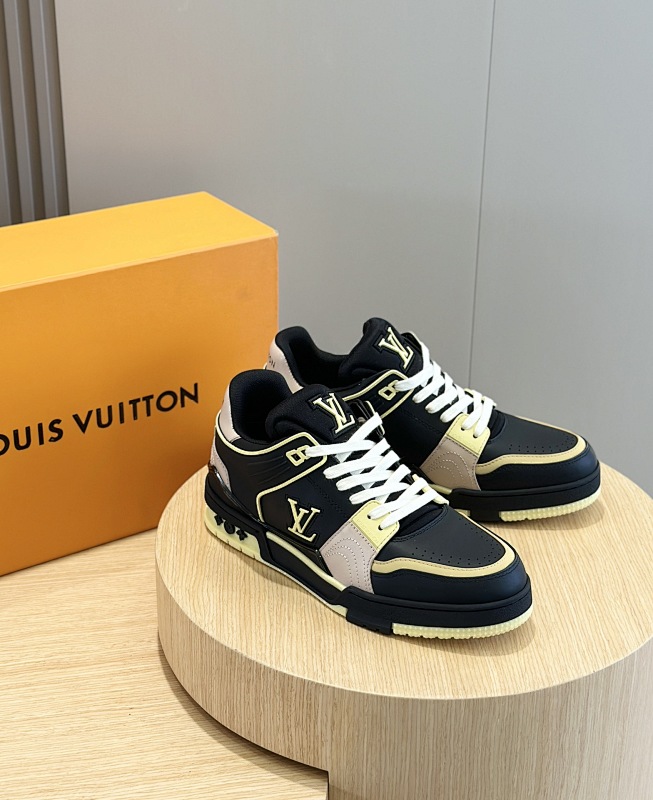 Louis Vuitton TRAINER SNEAKERS ORIGINAL VERSION-157945729