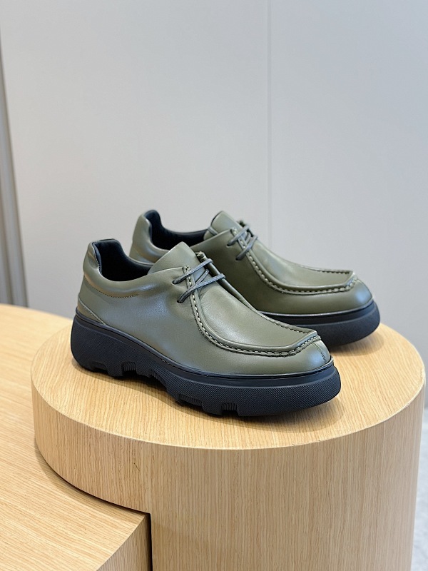 BURBERRY SNEAKERS ORIGINAL QUALITY VERSION-189968402