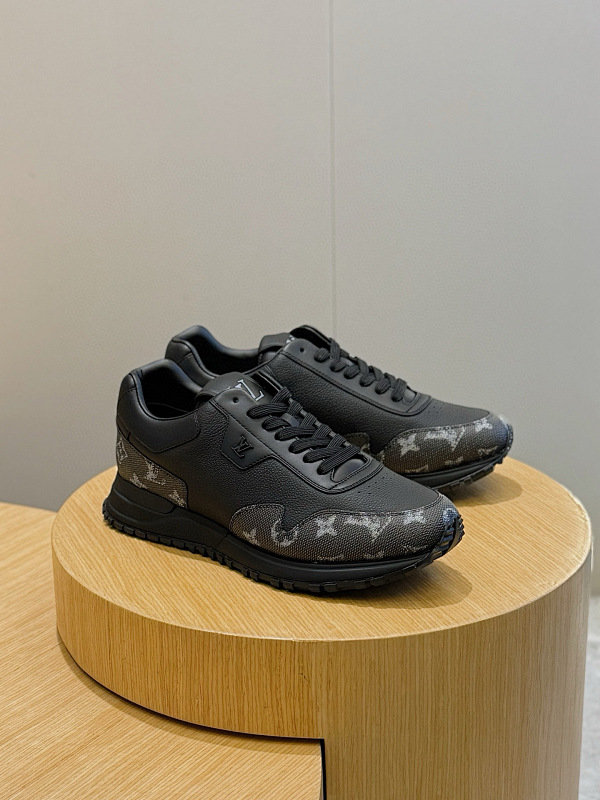 Louis Vuitton LV RUN AWAY SNEAKERS-200136306
