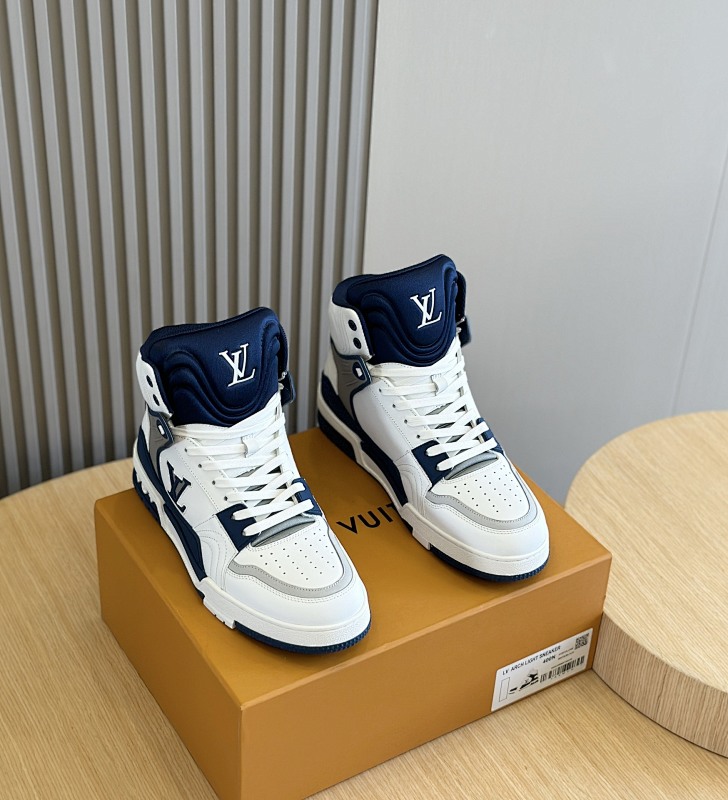 Louis Vuitton TRAINER SNEAKERS ORIGINAL VERSION-157602045