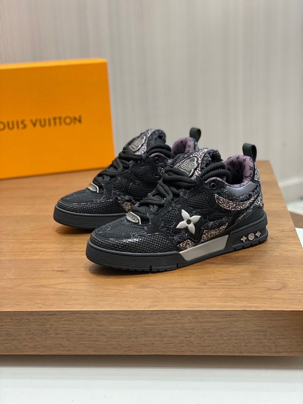 Louis Vuitton LV TSKATE SNEAKERS ORIGINAL-169731244