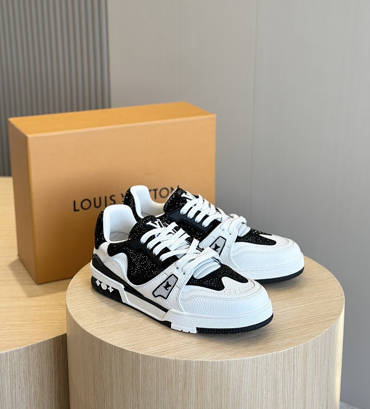 Louis Vuitton TRAINER SNEAKERS ORIGINAL VERSION-157707231