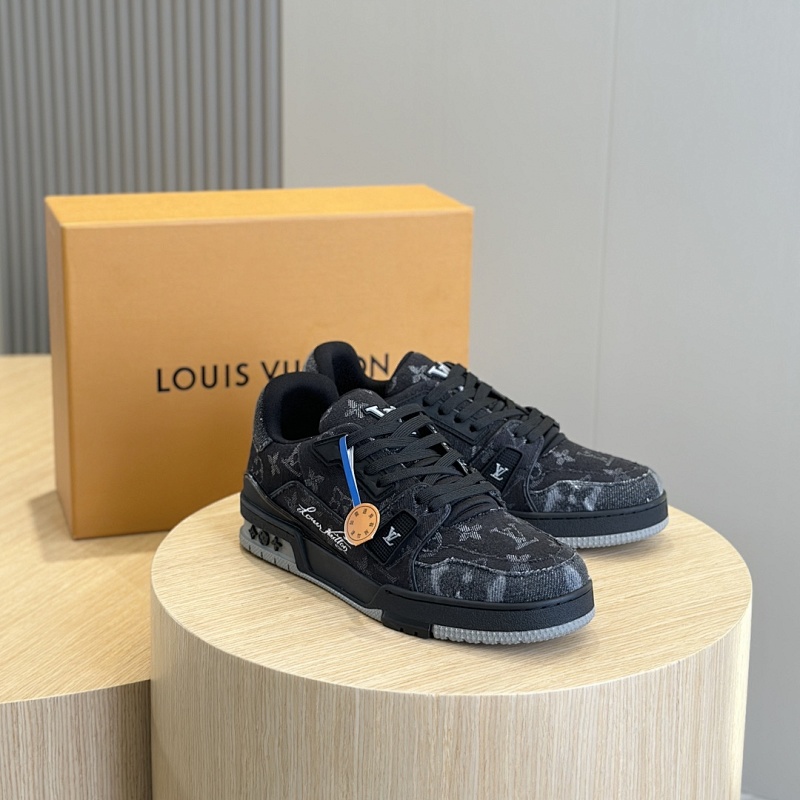 Louis Vuitton TRAINER SNEAKERS ORIGINAL VERSION-157946032