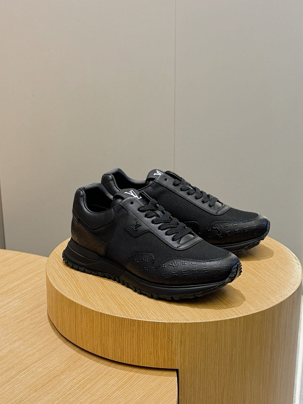 Louis Vuitton LV RUN AWAY SNEAKERS-200136284
