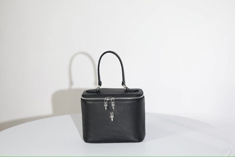 Chrome Hearts BAG-165663440