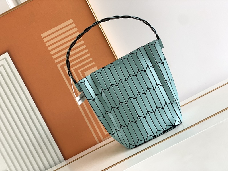Issey Miyake BAG-129951891