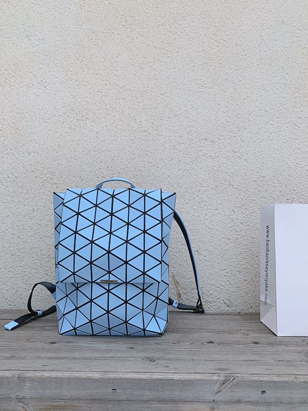 Issey Miyake BAG-115345712
