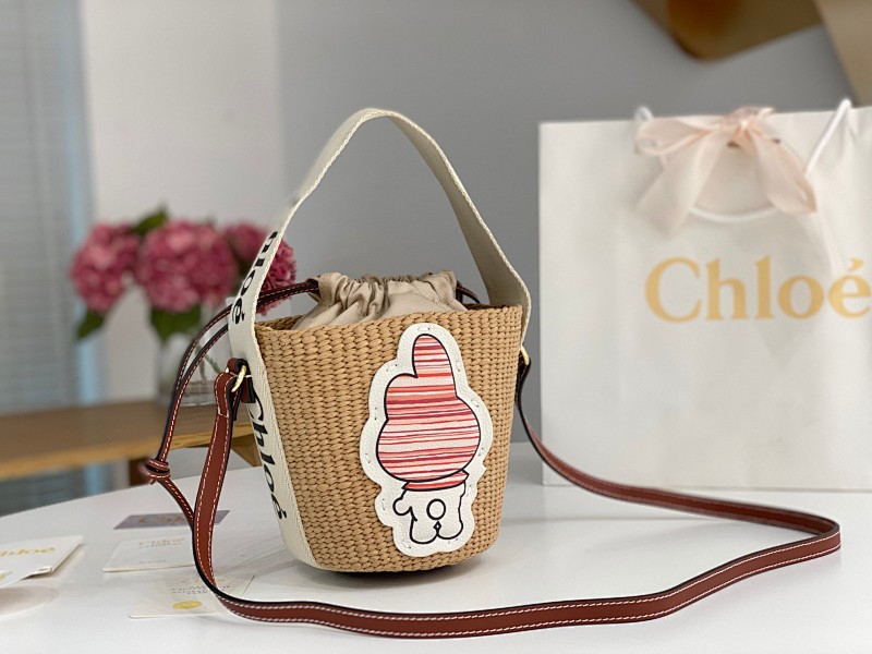 Chloe MELODY-129242339