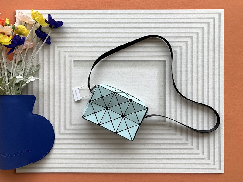 Issey Miyake BAG-128696965