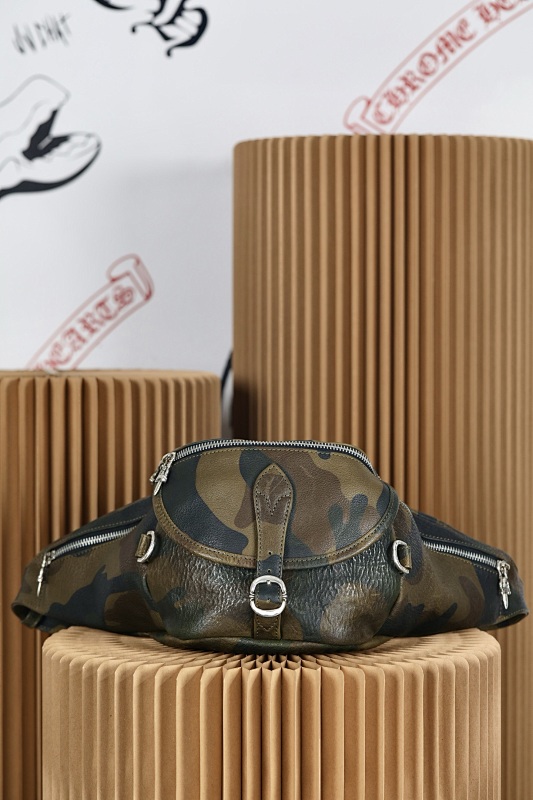 Chrome Hearts 𝐂𝐇-𝖲𝗇𝖺𝗍 𝗉𝖺𝖼𝗄 𝗆𝗂𝗇𝗂 𝖼𝖺𝗆𝗈