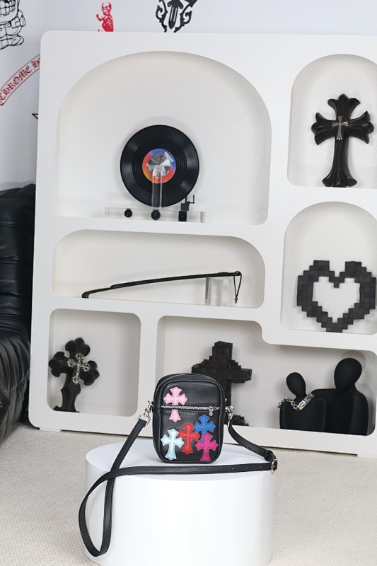 Chrome Hearts BAG-210411024