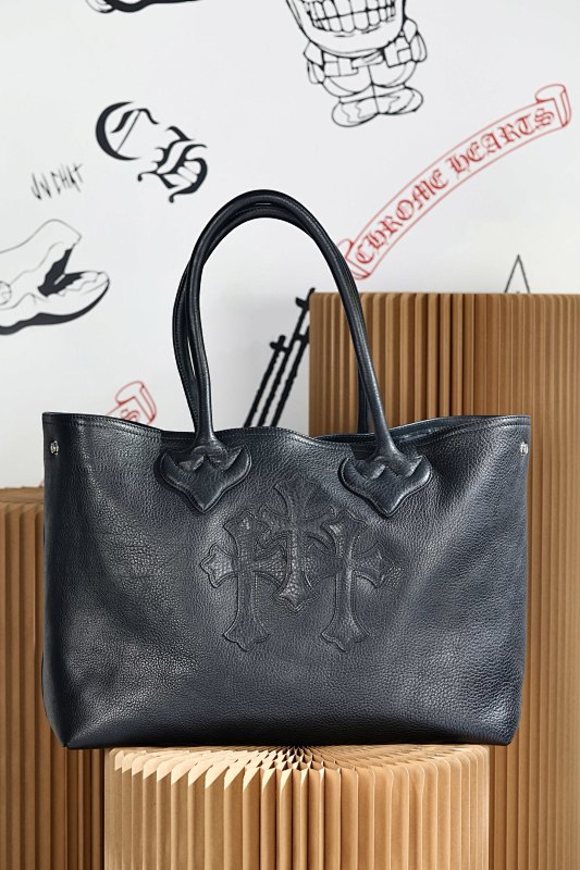 Chrome Hearts 𝐂𝐇-𝟥𝖢𝖾𝗆𝖾 𝖳𝗈𝗍𝖾 𝖡𝖺𝗀