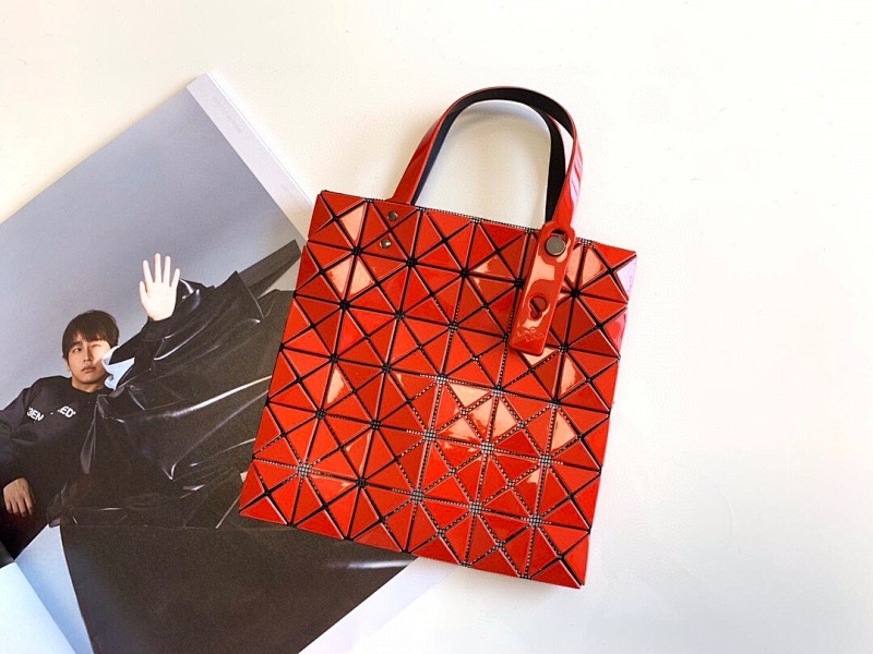 Issey Miyake BAG-138468847