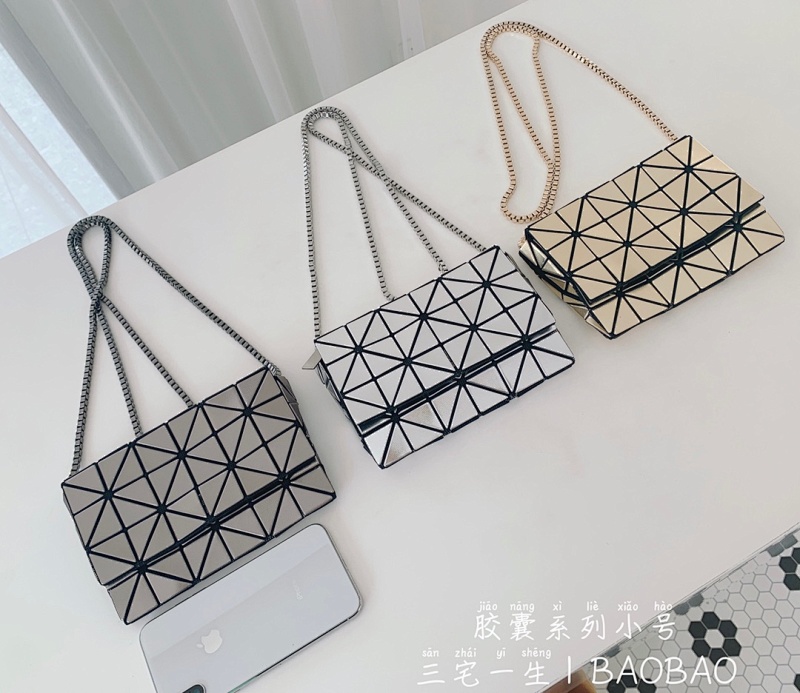 Issey Miyake COFFRER-129952136