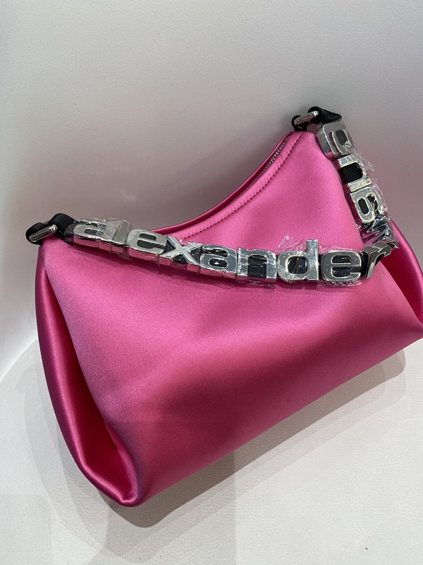 A.W.A.K.E. Mode BAG-143605521