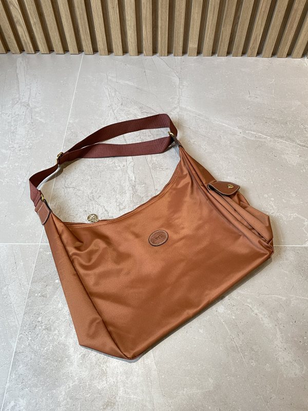 Hobo BAG-165518296