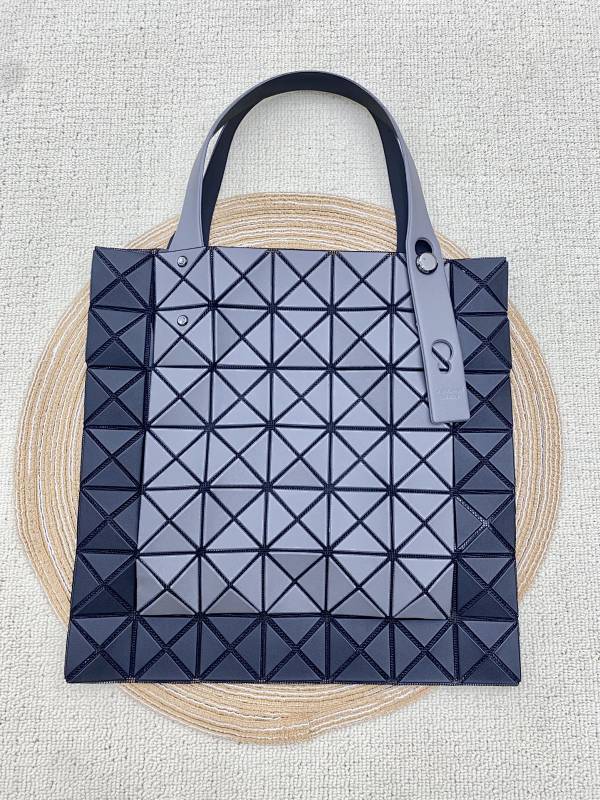 Issey Miyake BAG-112411464
