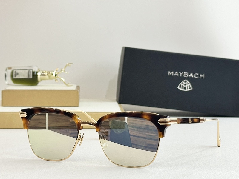 Maybach NEW-208213222
