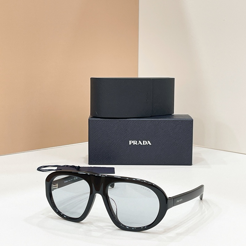 Prada P350 PR C05