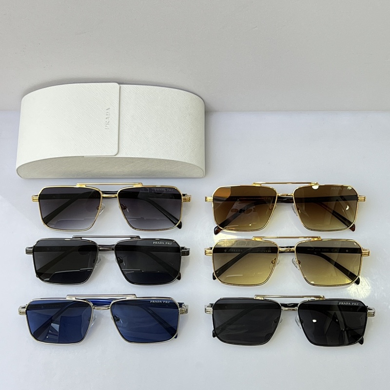 sunglasses。