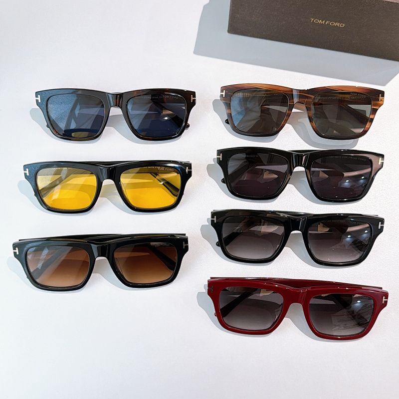 Tom ford FT1303-232517330