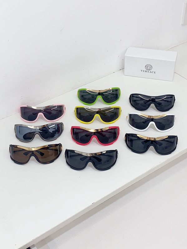 Versace MOD4475