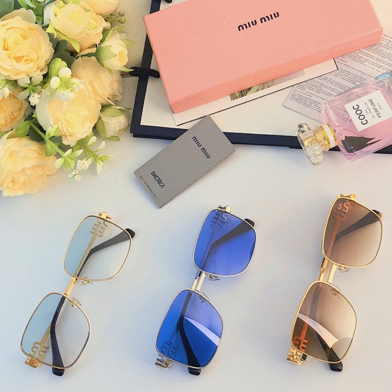 Miumiu P330