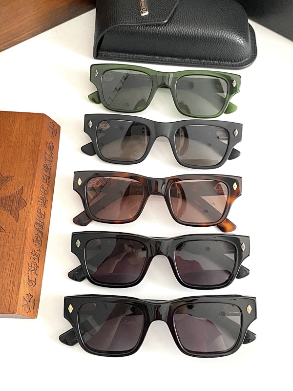 sunglasses。