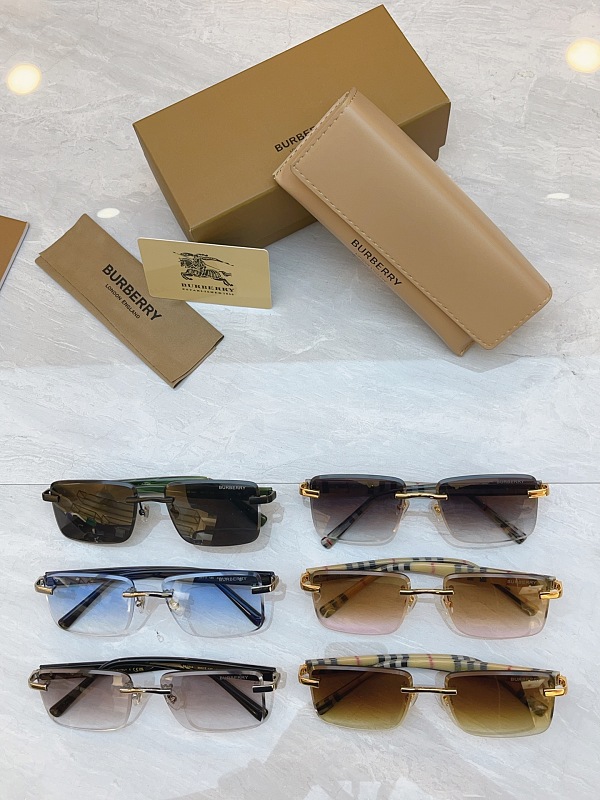 Burberry BE2244-240084202