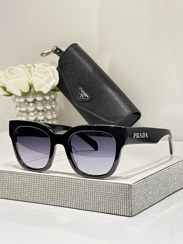 Prada P330 PR C04S