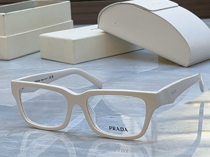 Prada P310 PR C02V