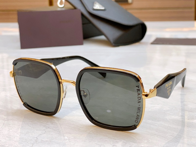 Prada PR135WS-147400937
