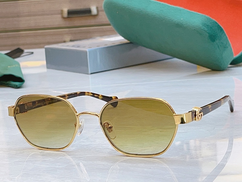 Gucci GG1593S