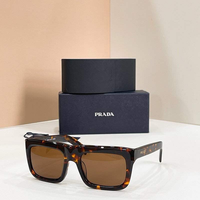 Prada SP320