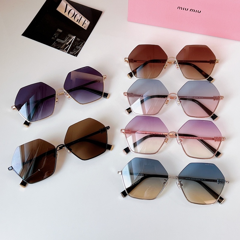 Miumiu SMUA55-191752019