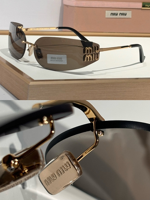 Miumiu MUA51S