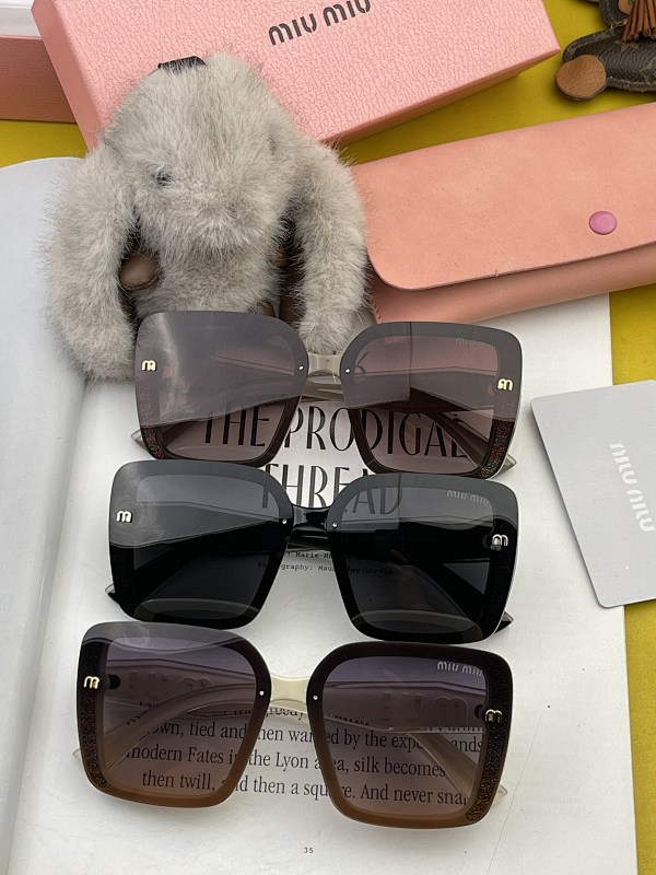 Miumiu P280 M5550-168125160