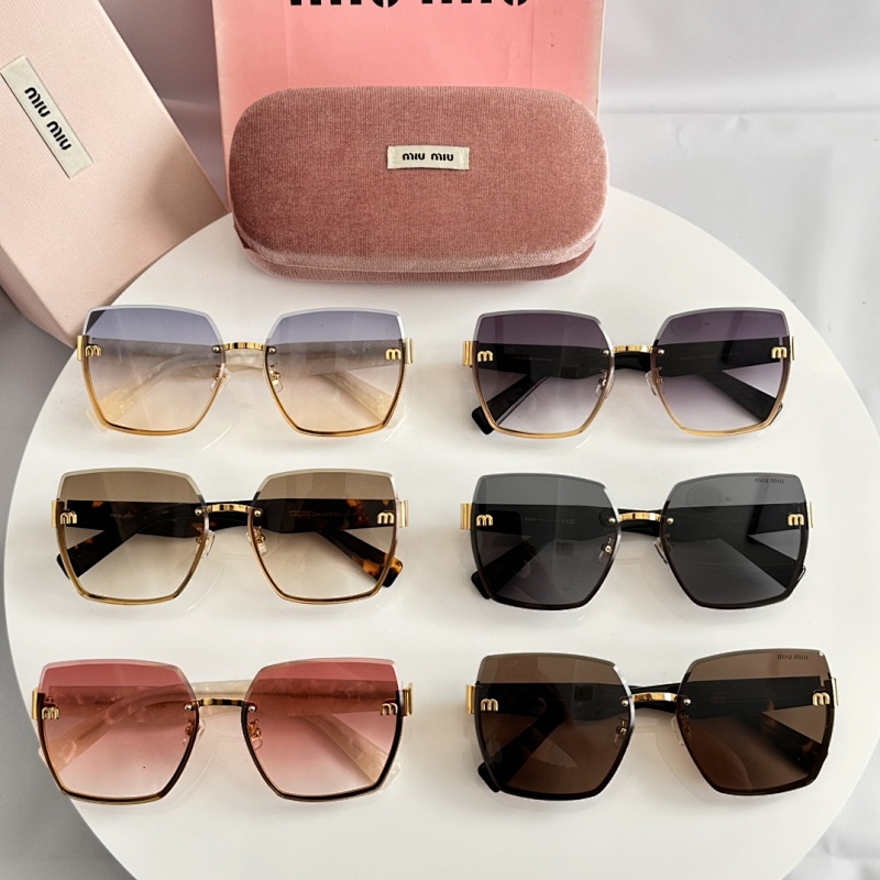 sunglasses。