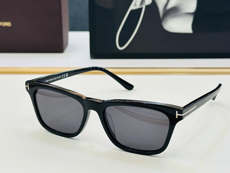 Tom ford FT1362