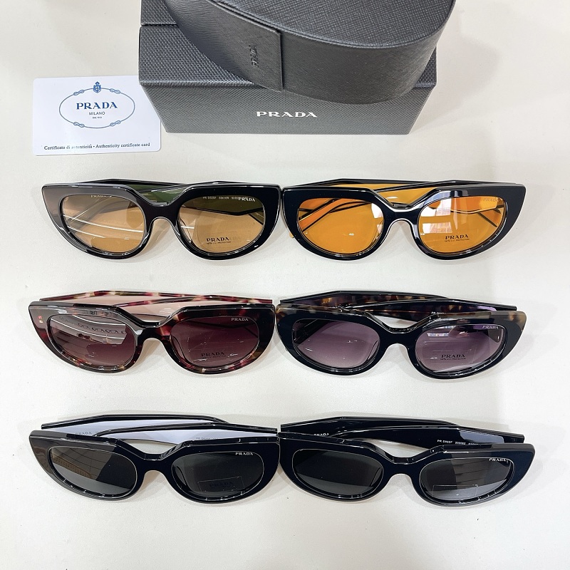 Prada P350 PR D02SF