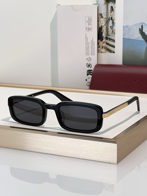 Gucci GG1943S