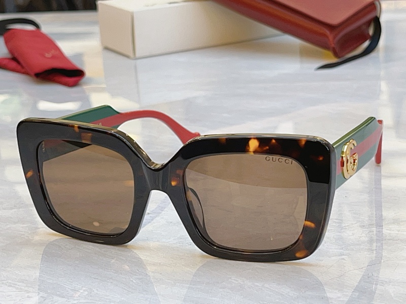 Gucci GG1560S