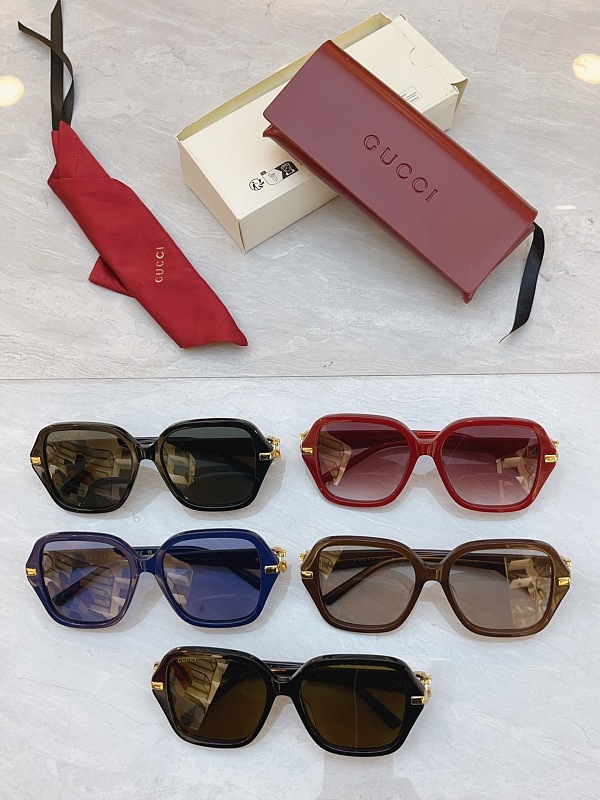 Gucci GG2025S-235104013