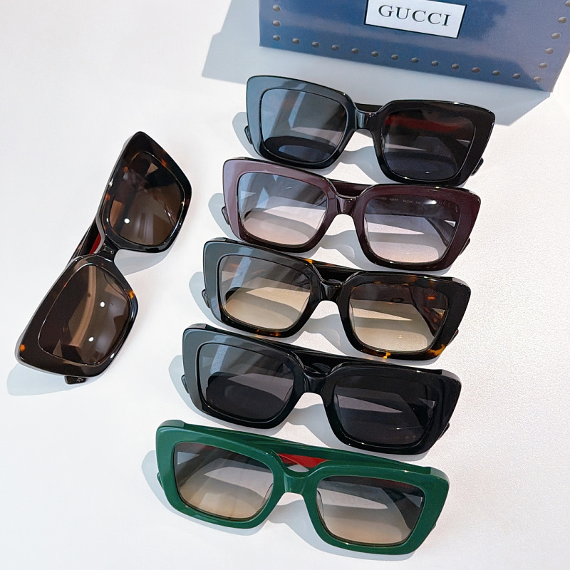 Gucci GG1558S-235711401