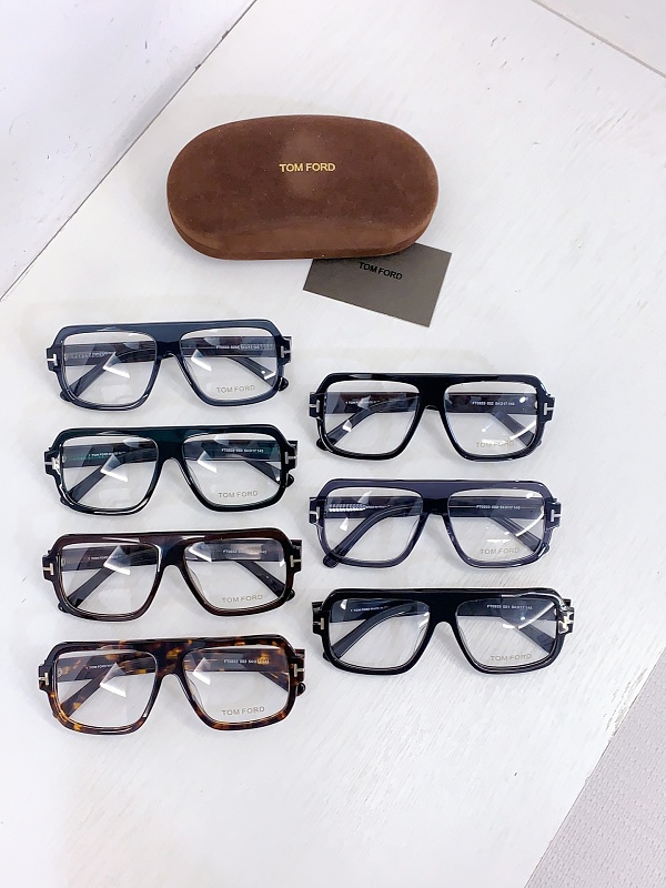 Tom ford FT0933