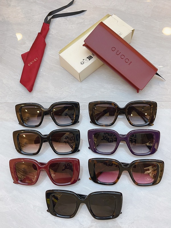Gucci GG1957S