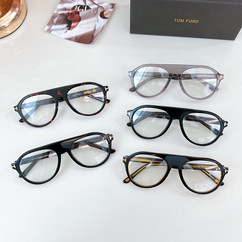 Tom ford FT1047-P-168008800